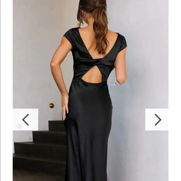 Never worn! Black midi satin dress - Picture 3 of 4